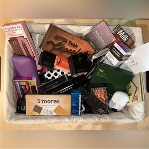 Previously sold out! Highly rated mystery channel, Dior mix new makeup